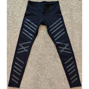Alo Women's Linear Striped Airbrush Leggings Size Small(?) Black Silver Lines